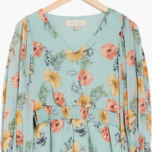 Philosophy Green Peplum Blouse with Ruffled Long Sleeves - Picture 7 of 7